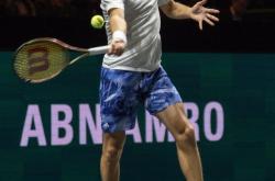 开云体育登录-年终总决赛轻取澳网，西西帕斯刷新纪录