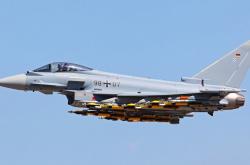 开云体育官网-霍勒迪的时间魔术，当雄鹿按下单节加速键