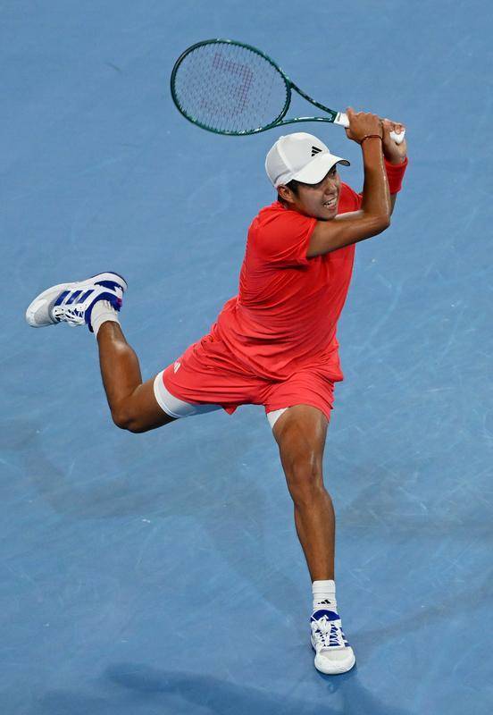 法国网球队险胜美国网球队,梅德韦杰夫关键制胜 法国网球队险胜美国网球队,梅德韦杰夫关键制胜