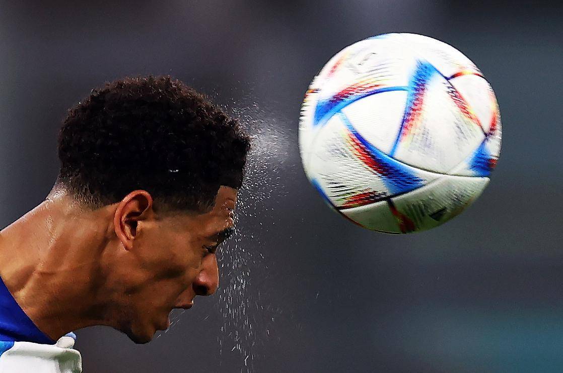 英格兰羽毛球队血洗日本羽毛球队，辛杜高光表现