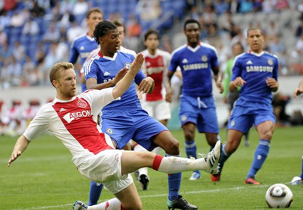 美国鏖战里昂，德容绝境逆转