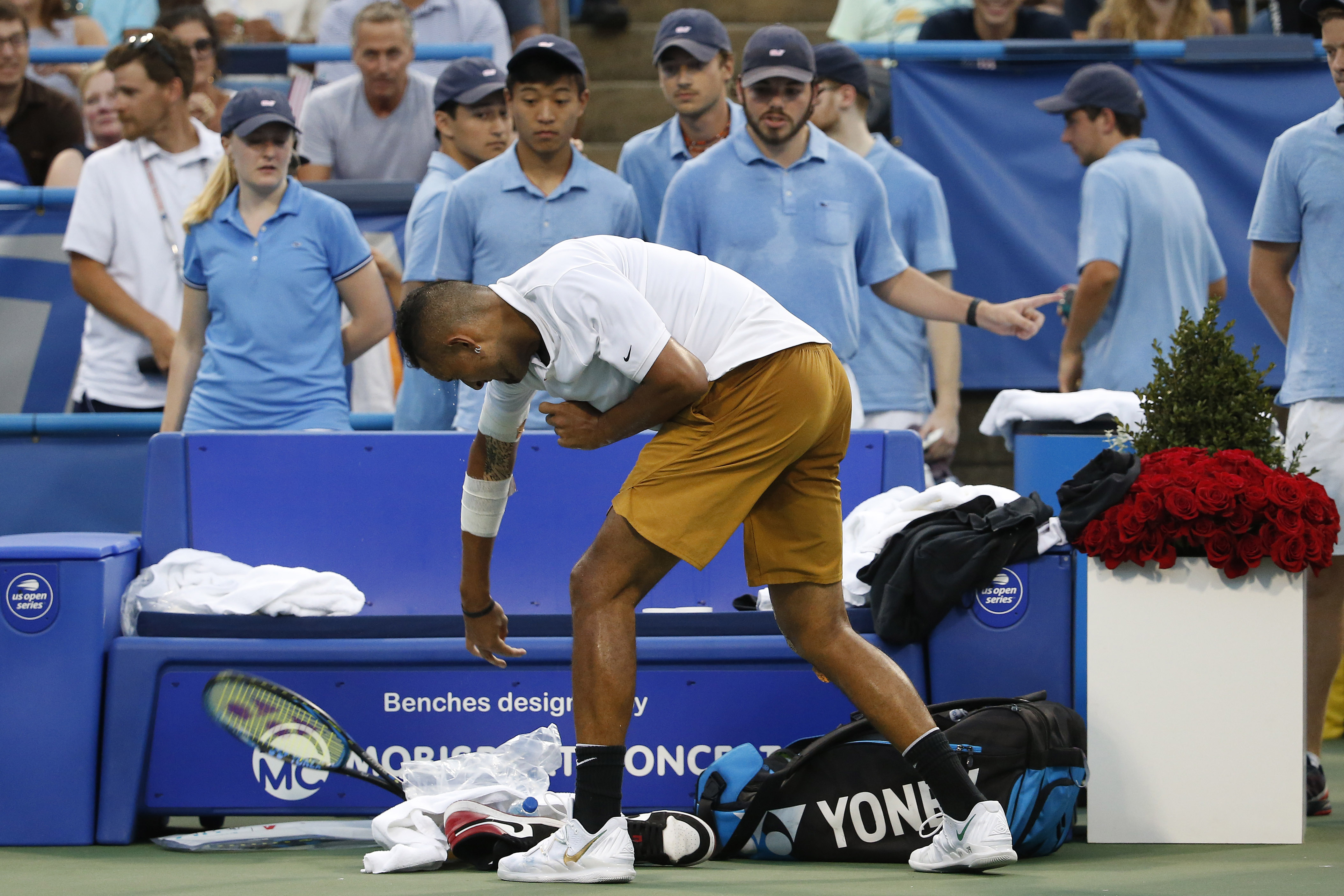 世界网球队强势法国网球队，克耶高斯惊艳世界的简单介绍