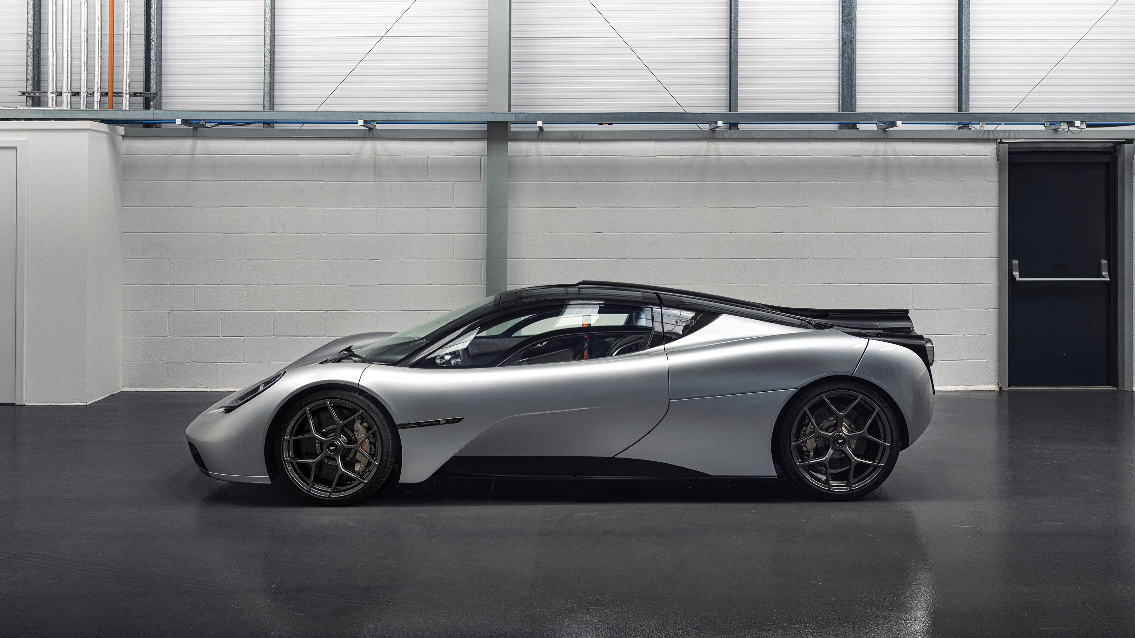 孤勇者的团队涅槃，联合杯力克年终总决赛，德约科维奇一肩扛起国家荣耀