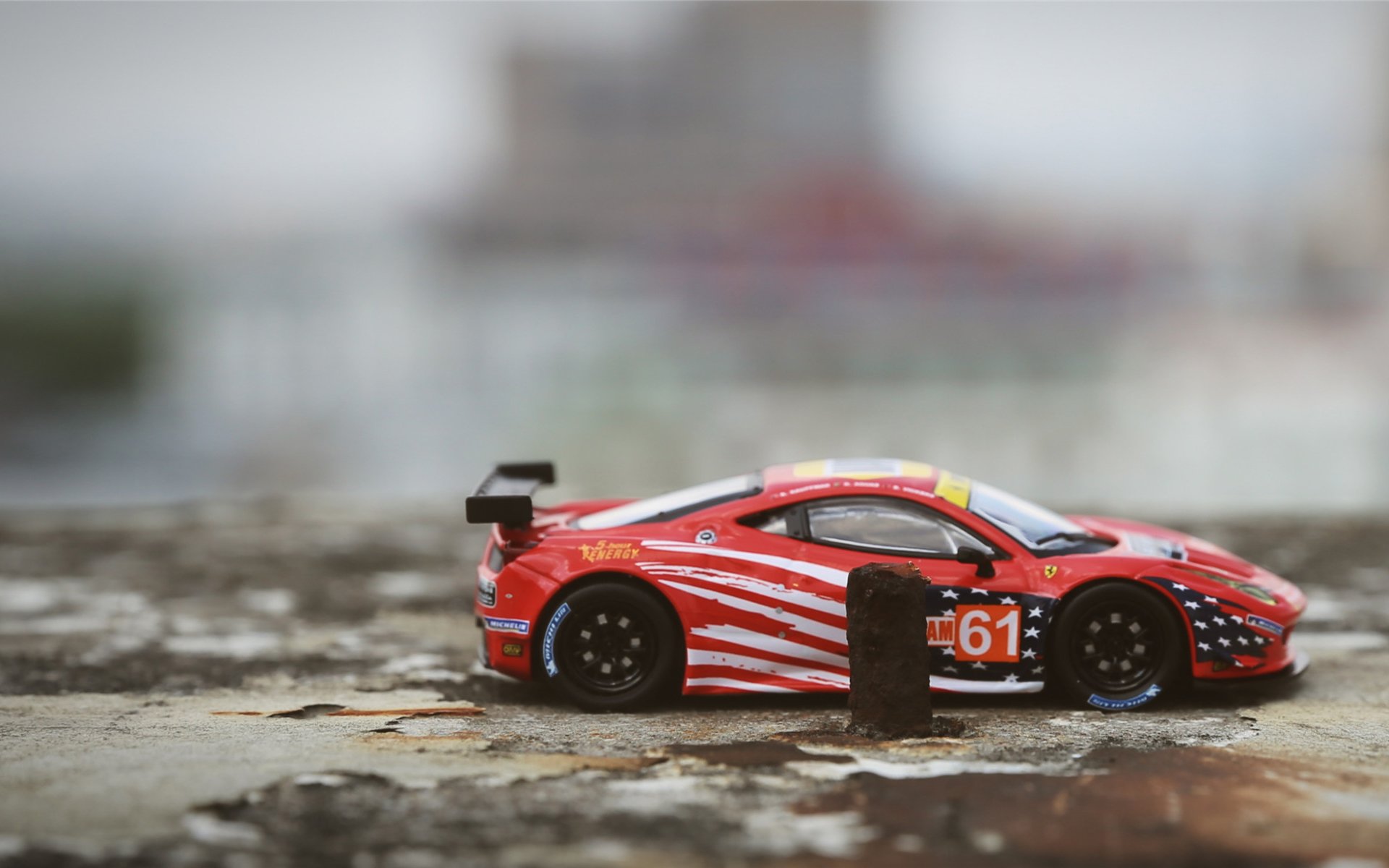 队长袖标下，是本泽马永不褪色的精神进攻