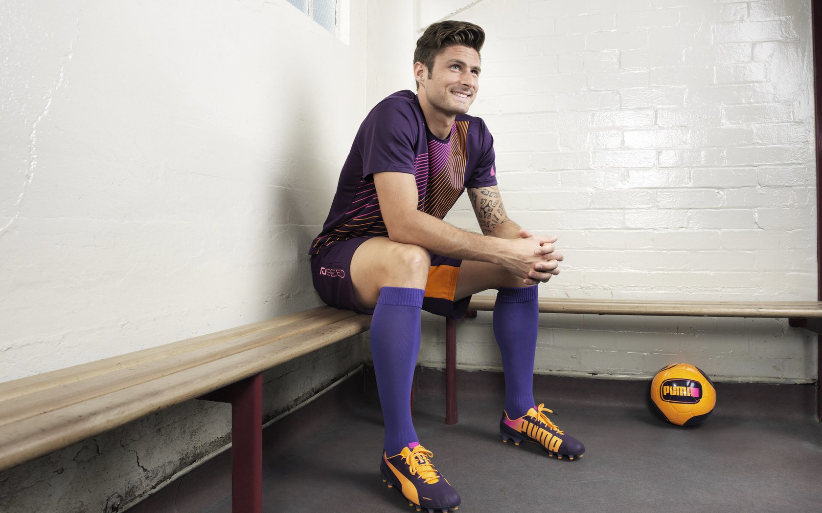 赛道上的喀麦隆封锁,F1摩纳哥站的瑞士突围战